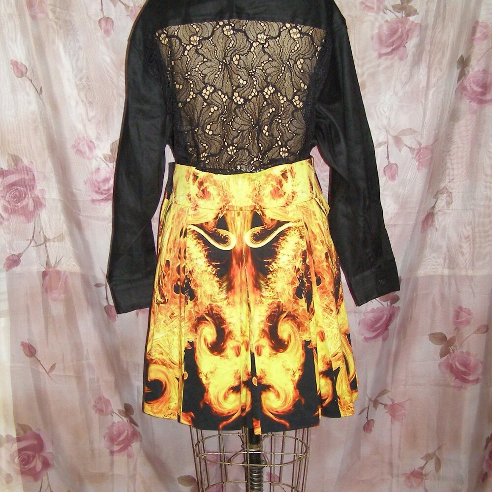 🔥 size 10 GIVENCHY Pleated Skirt FIRE Print - Picture 5 of 11
